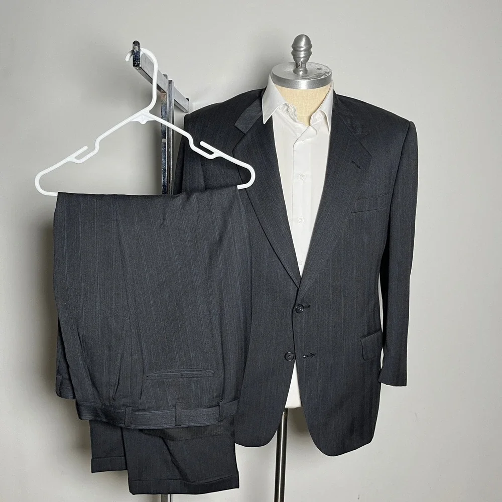 Stafford Executive Suit Mens 44R 37W Charcoal Gray Pinstripe Wool 2-Button USA